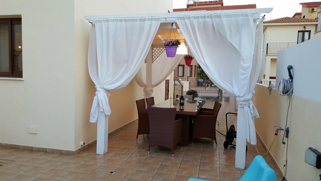 Gabriel Villa プロタラス エクステリア 写真
